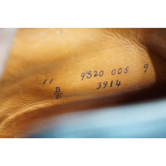 Alden Boots Straight Tip Boot 11 B/D Light Wear - Picture 16 of 16